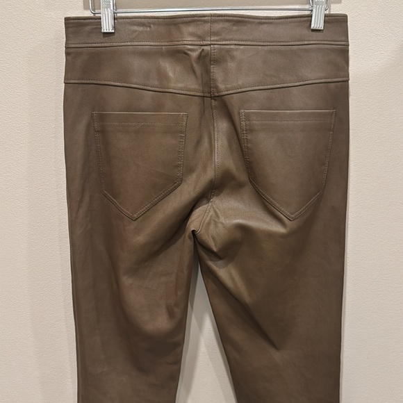 Brunello Cucinelli Pants - Picture 9 of 9